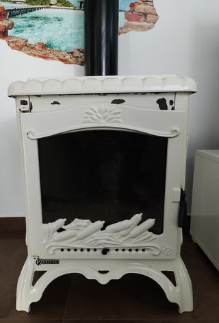 Estufa de Leña INVICTA