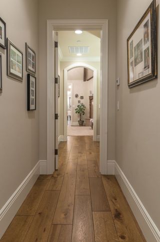 Instalacion de Suelos, cocinas y puertas