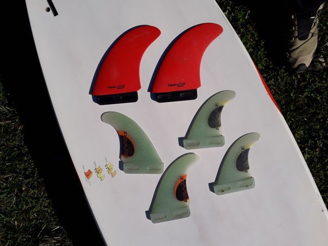 Tabla de windsurf STARBOARD Quad 74L.