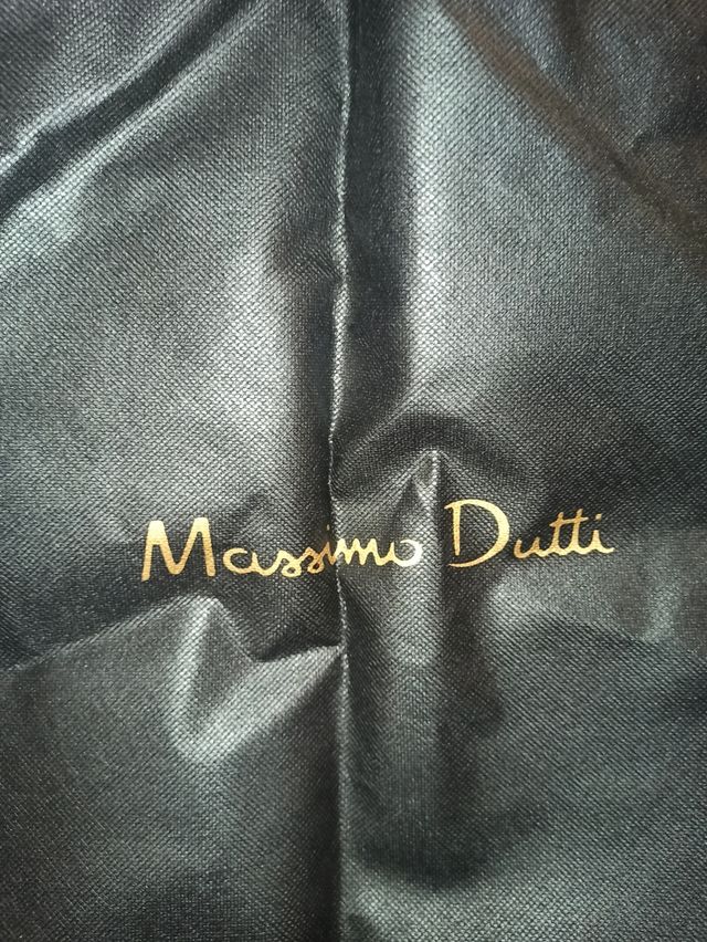 Funda Massimo Dutti
