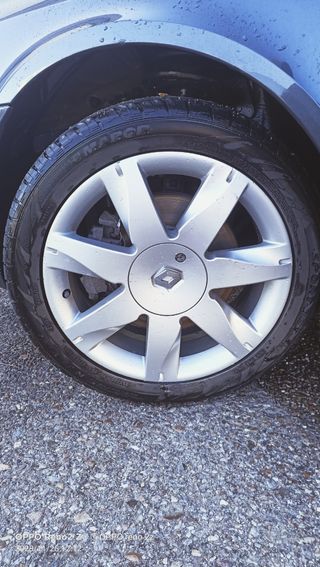 llantas Renault 