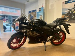 SUZUKI GSX-R125 - 0KM - 2025