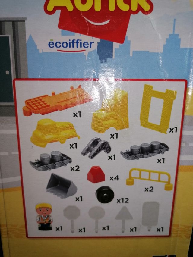 Camion con piezas obras publicas (Ecoiffier)