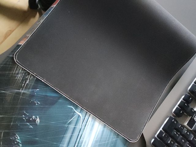 Alfombrilla teclado y ratón Goku