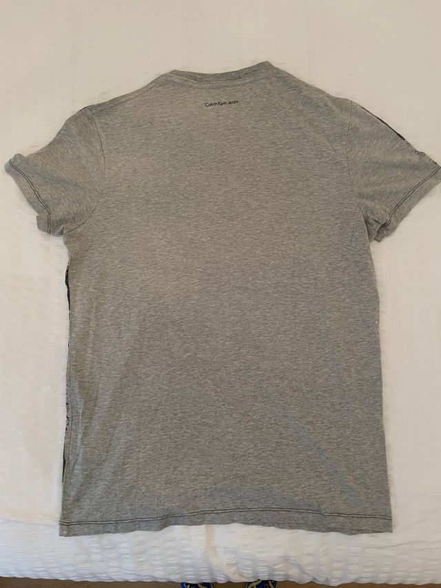 Camisetas Calvin Klein y Siksilk