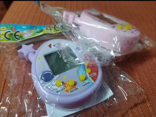 DOS mascotas virtuales estilo Tamagotchi