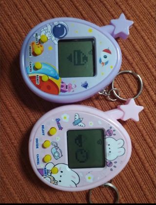 DOS mascotas virtuales estilo Tamagotchi