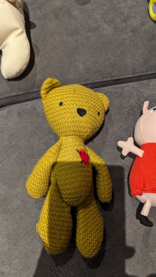 Peppa pig y oso y pájaro de peluche bebé