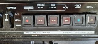 Radio cassete pioneer RK-444