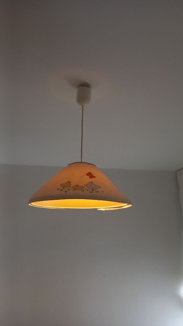 Lámparas dormitorio infantil