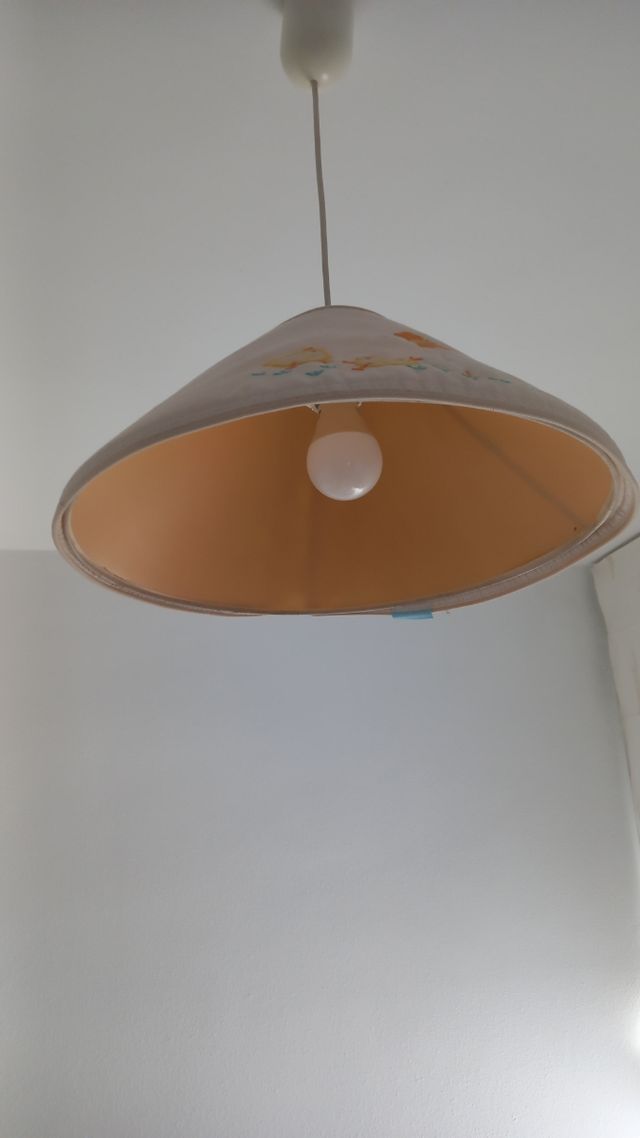 Lámparas dormitorio infantil