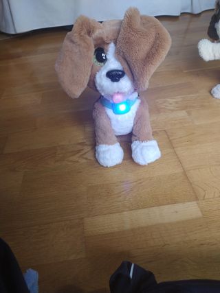 Perro de juguete interactivo