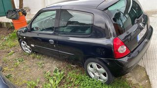 Renault Clio 2003