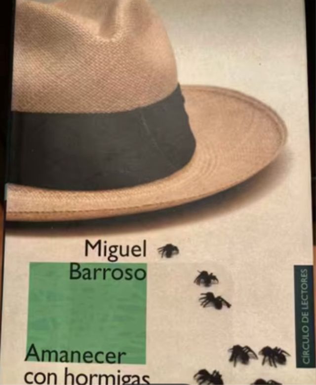 Amanecer con hormigas en la boca