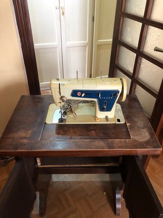 Mueble mesa con armario