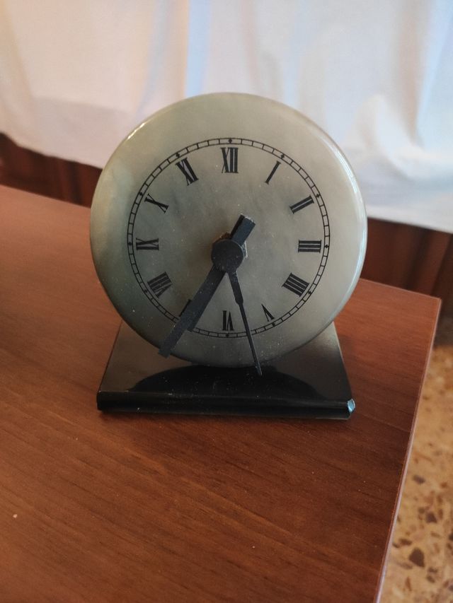Orologio da tavolo