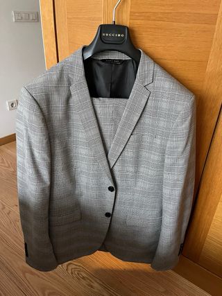 traje de Zara