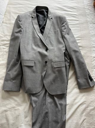 traje de Zara