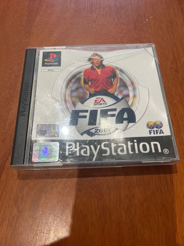 FIFA 2001- tiene la caja rota
