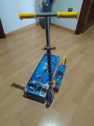 Patinete sonic niño