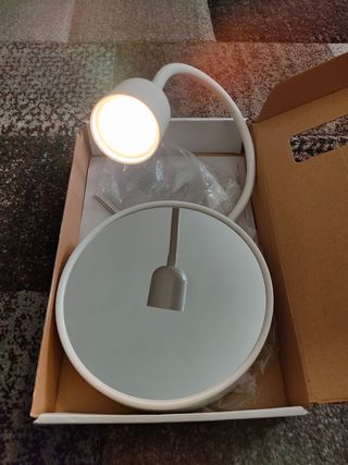 Espejo de pared LED Blavik Ikea.