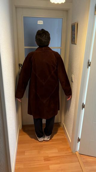 Abrigo de mujer de piel vuelta
