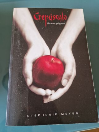 Crepúsculo. Libro