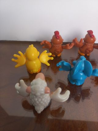 7 Figuras animales de granja kinder sorpresa