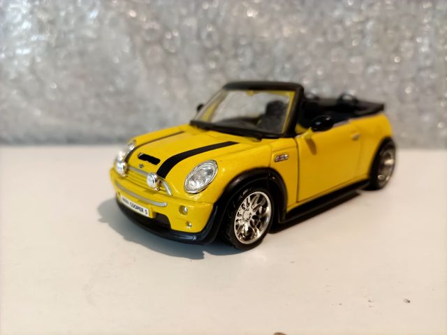Mini Cooper S Cabrio 1/32