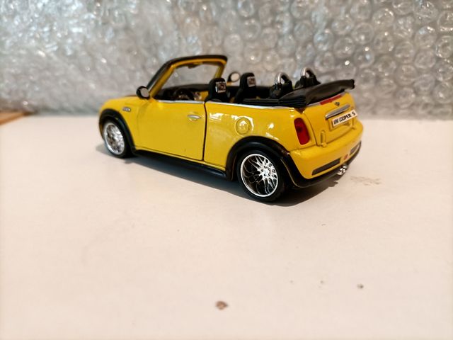 Mini Cooper S Cabrio 1/32