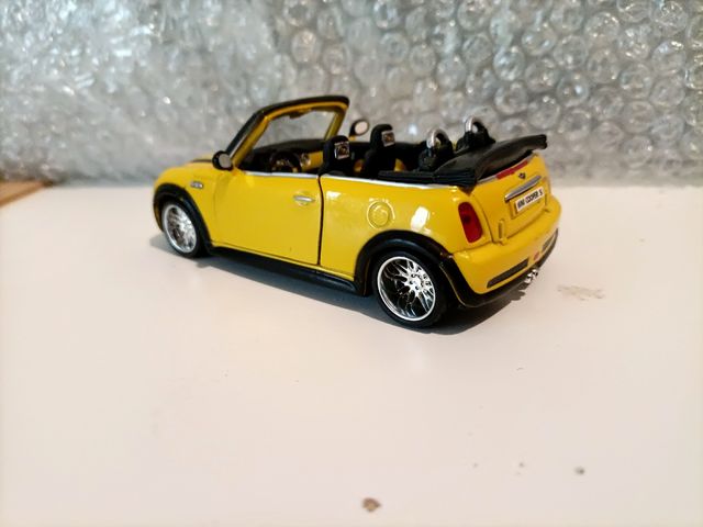Mini Cooper S Cabrio 1/32