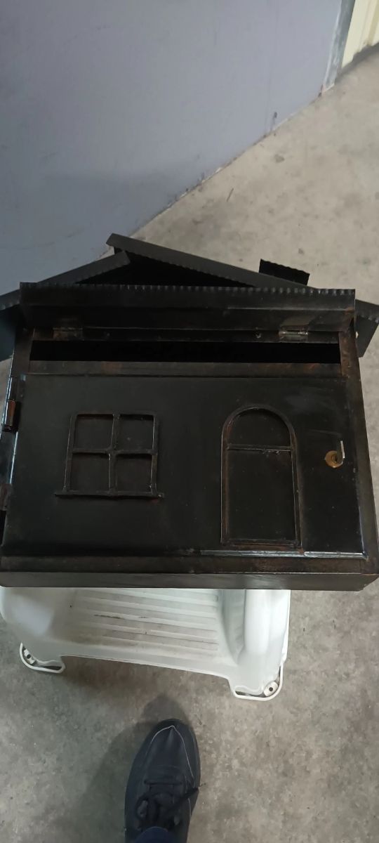 Buzón exterior casa chalet