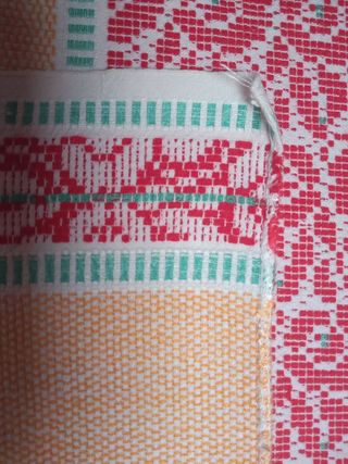 Colcha antigua para cama de 90 cm nueva