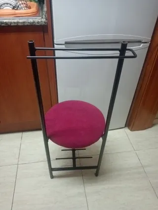 Silla perchero /galán de noche