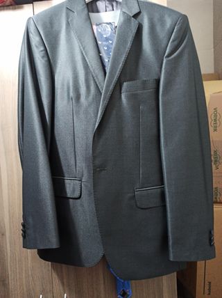 Traje de novio completo