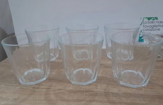Bicchieri nuovi