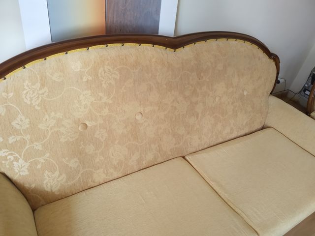 Sofá estilo barroco