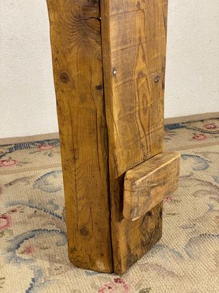 Artesa o comedero antiguo