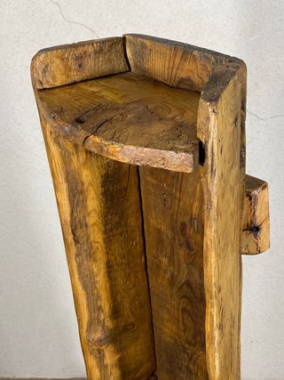 Artesa o comedero antiguo