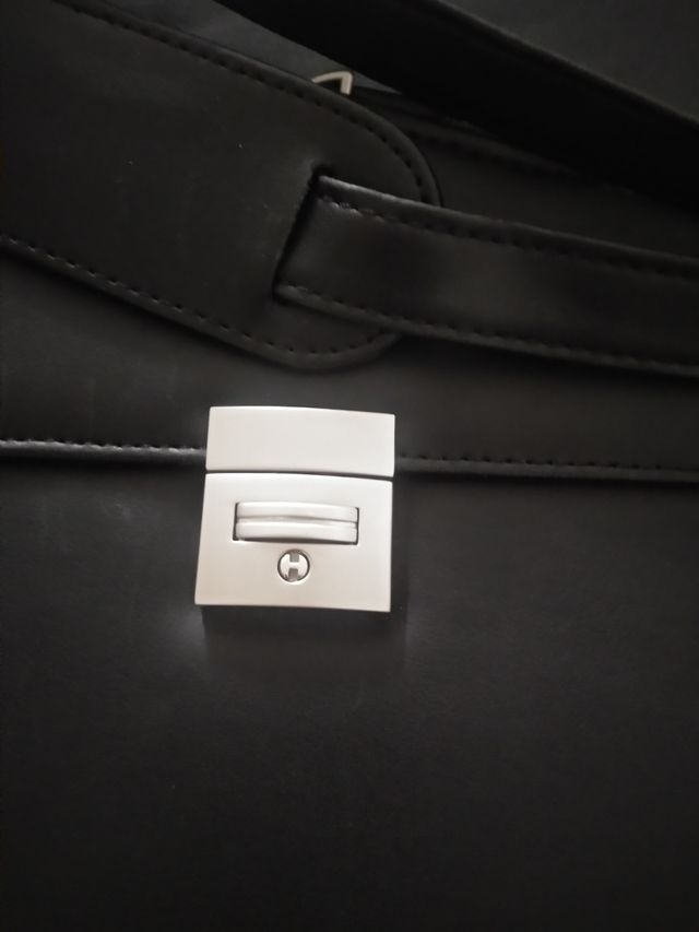 CHOLLO dos maletines para documentos, tablet etc.