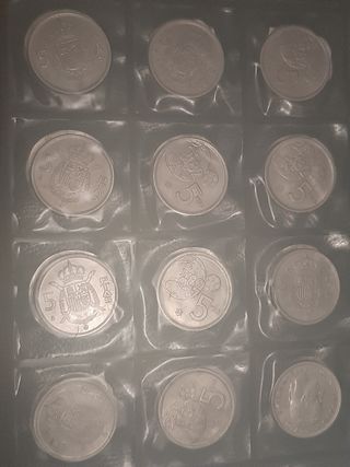 Lote de 74 monedas 5 pesetas 1975-84