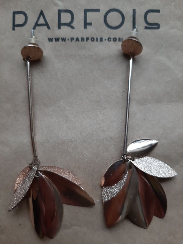 Pendientes largos rosa Parfois