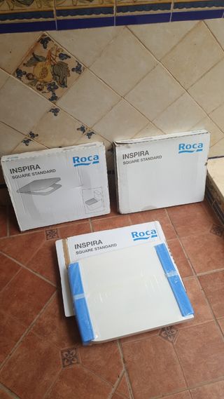 Tapa de inodoro marca Roca