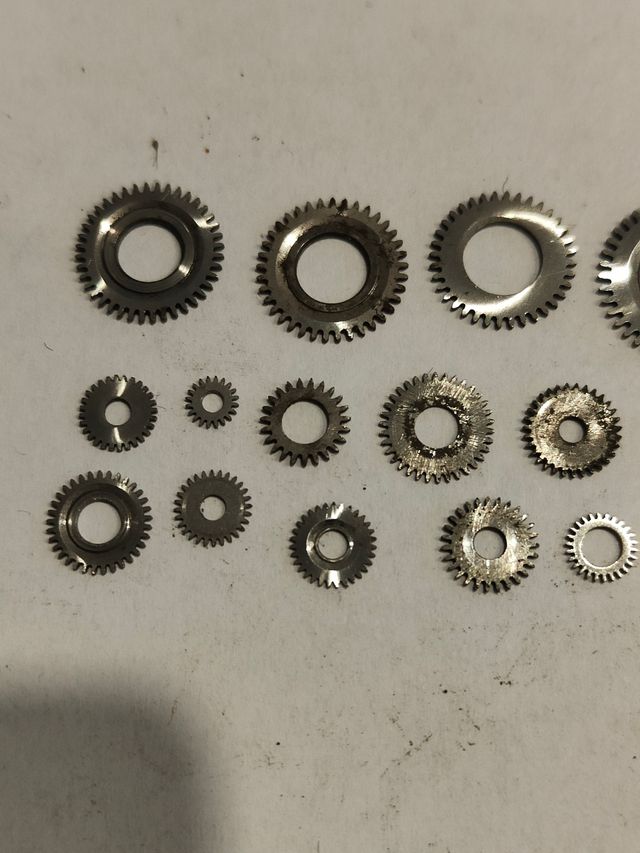 Ricambi per orologeria