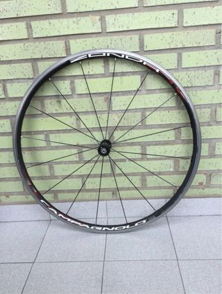 ruedas campagnolo zonda c15 de segunda mano por 199 EUR en