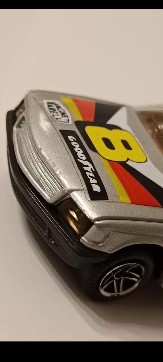 *MERCEDES BENZ 500 SEC 1/43 GUISVAL