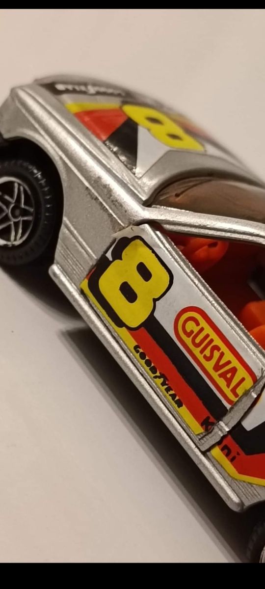 *MERCEDES BENZ 500 SEC 1/43 GUISVAL