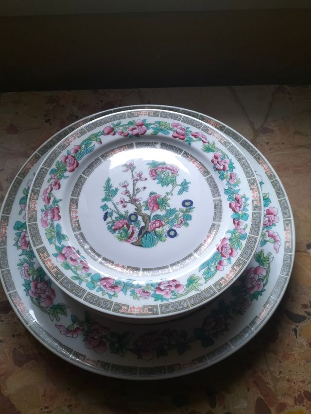 Platos de porcelana francesa Limoges.