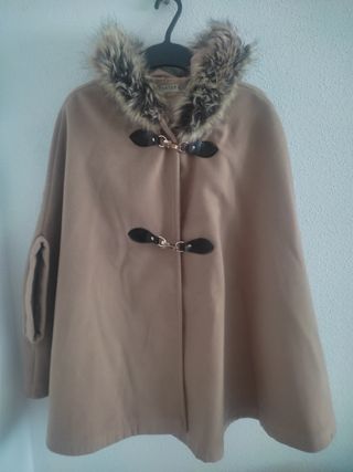 Capa abrigo camel