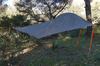 Tienda campaña colgante